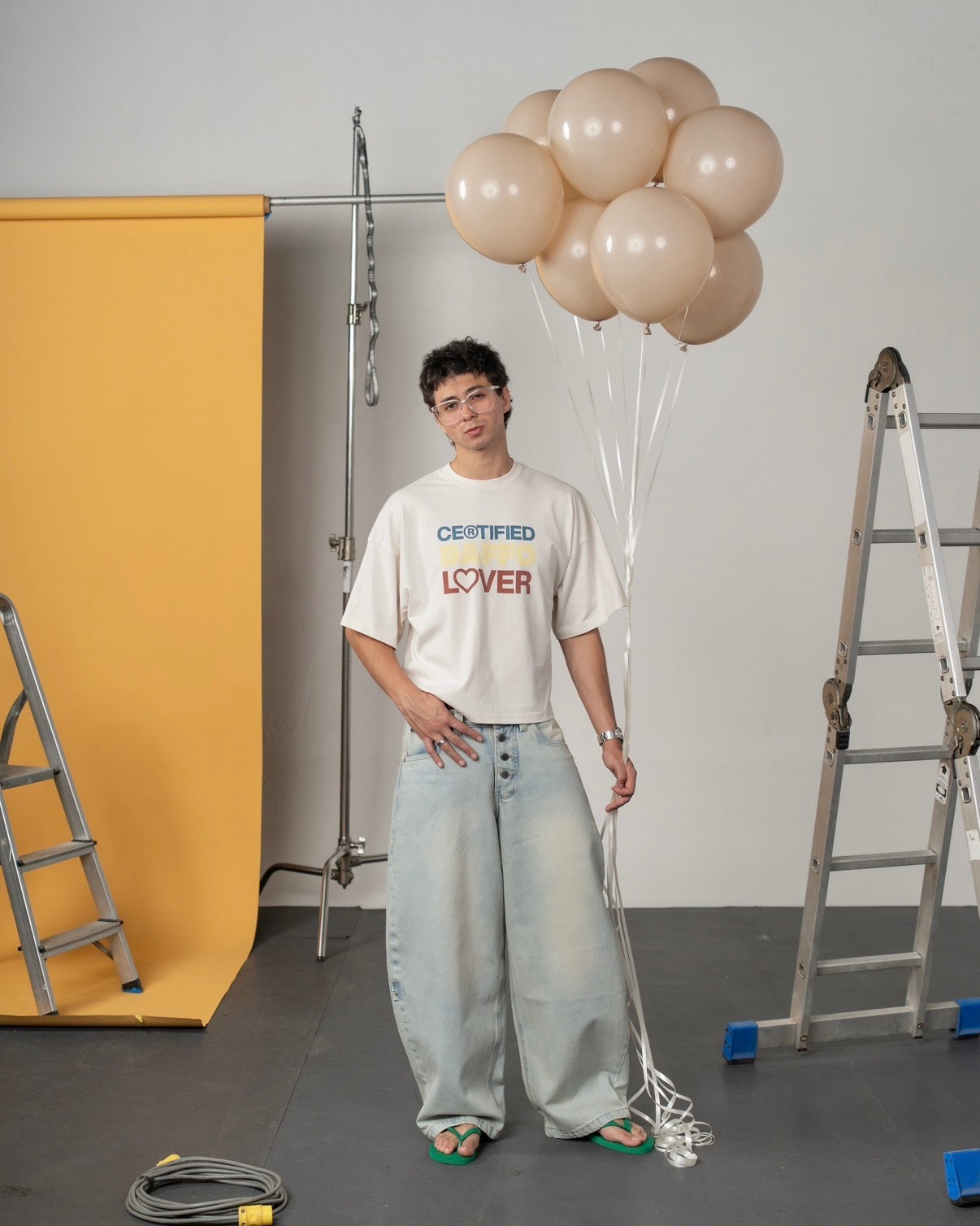 Super baggy buttons sky