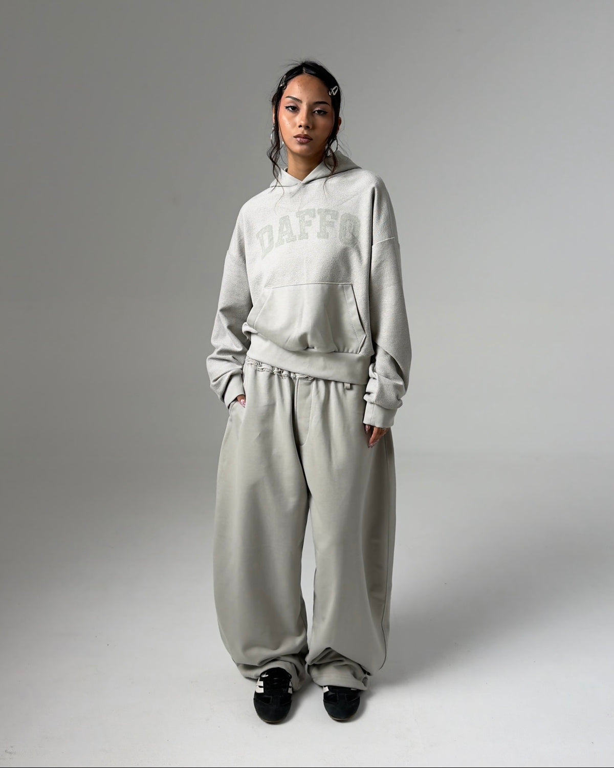 Hoodie cropped DAFFO silver