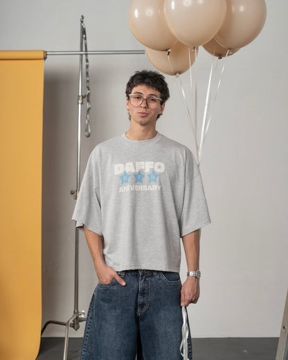 Tee cropped 6th daffoversario