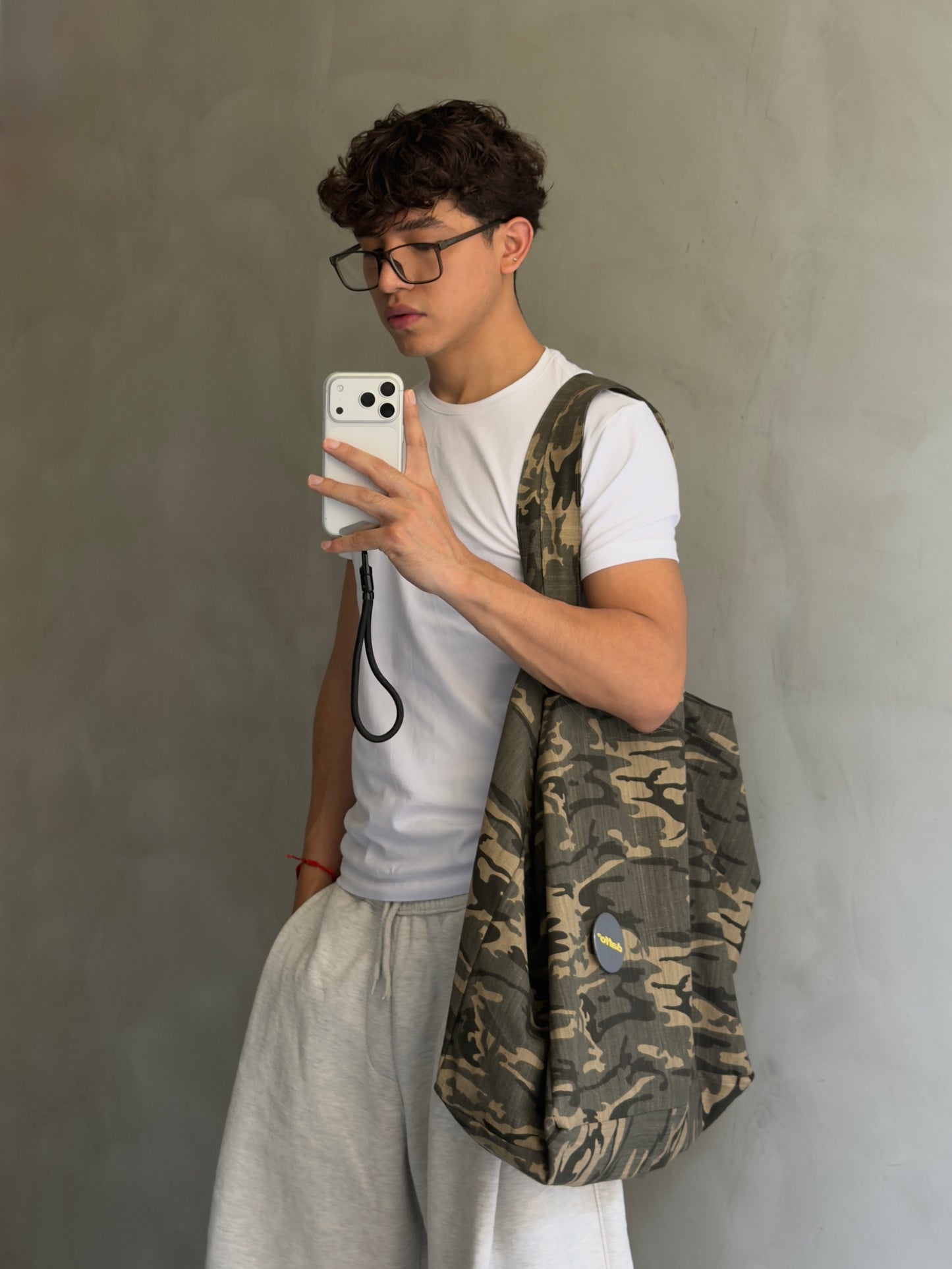 Tote bag camo