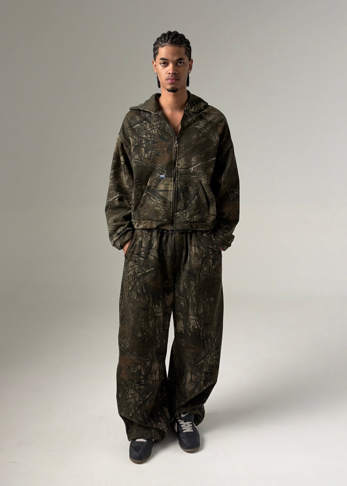 Buzo baggy camo forest